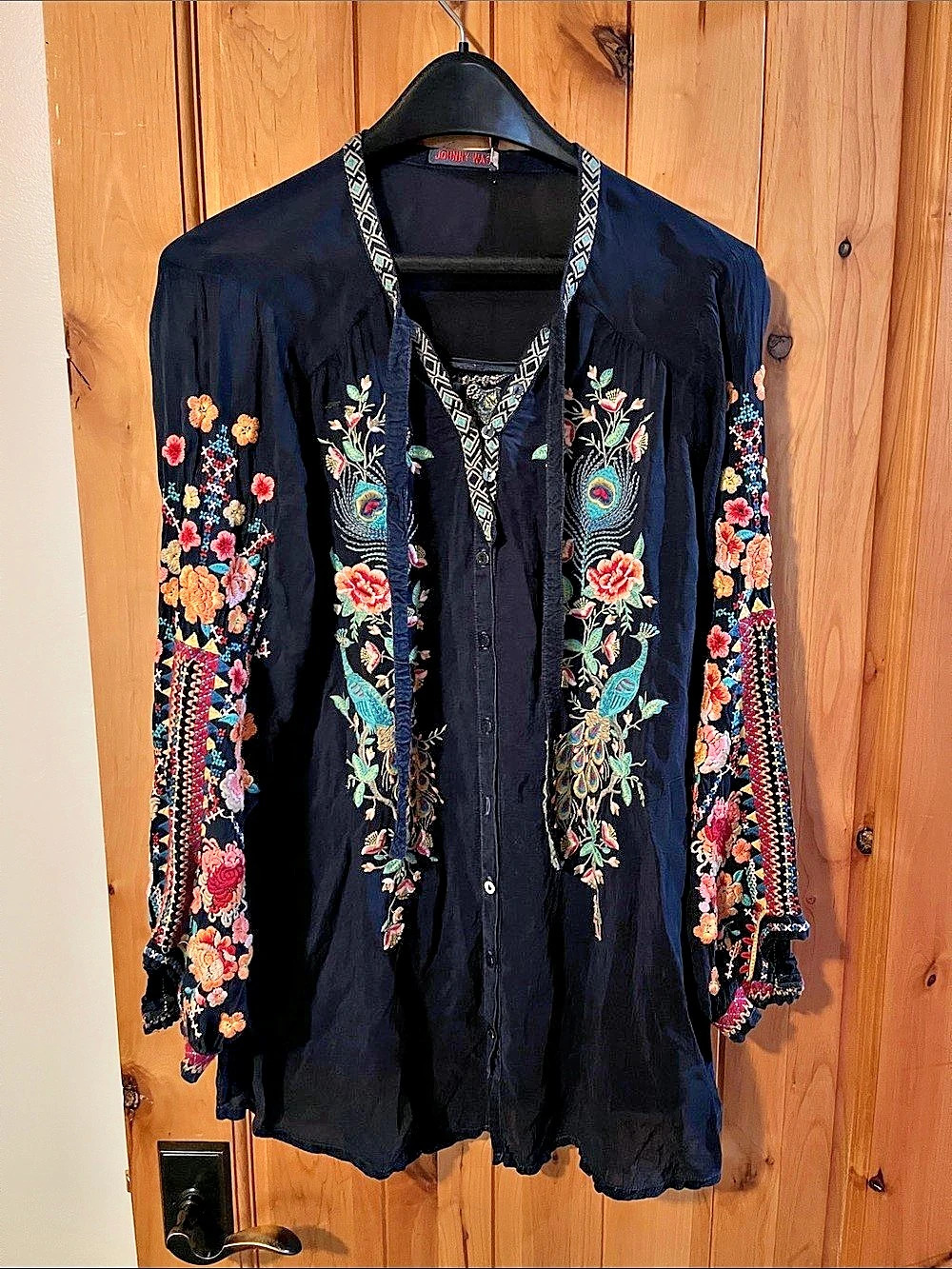Johnny Was Embroidered Tunic in Navy Blue Size Medium